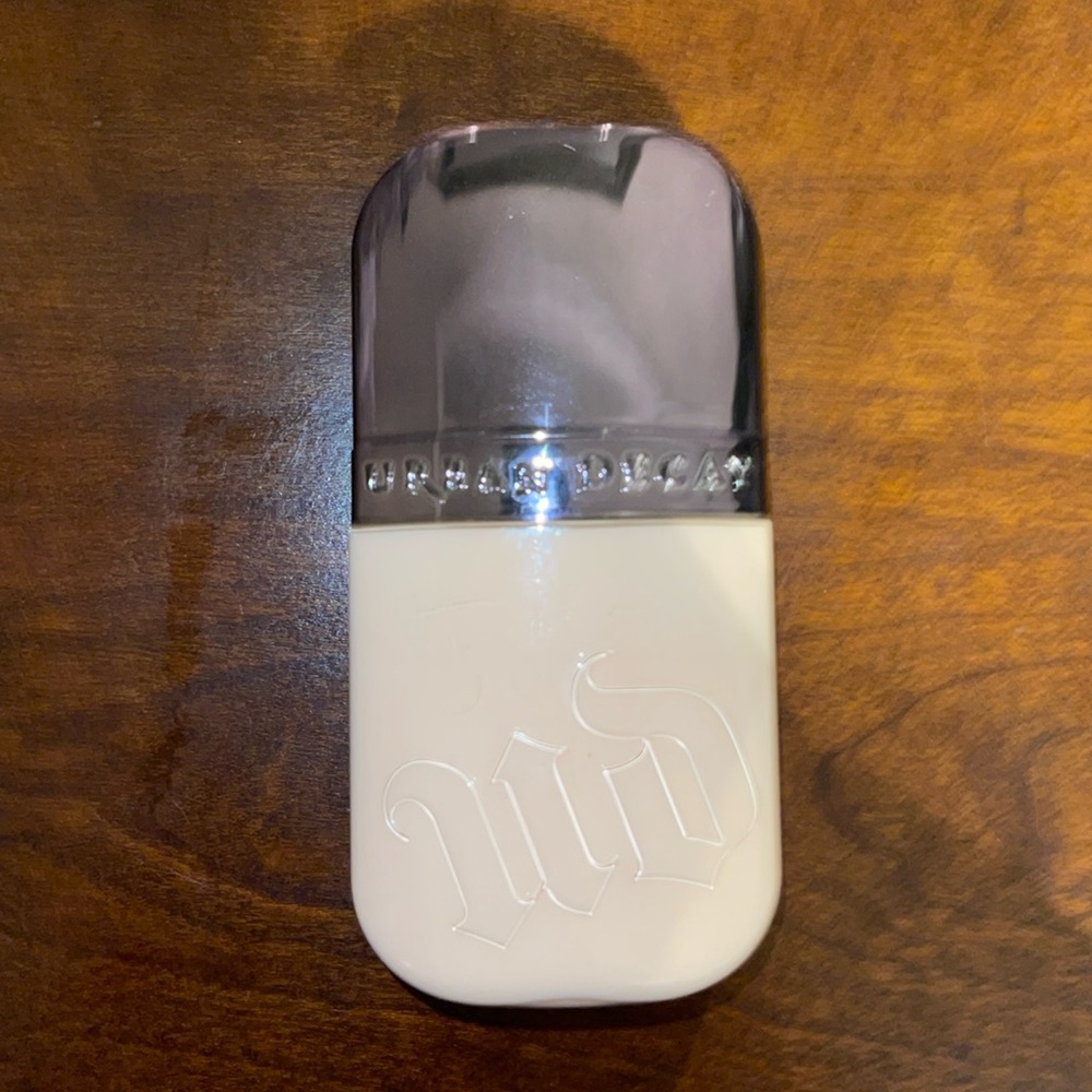 Urban decay face bond foundation
